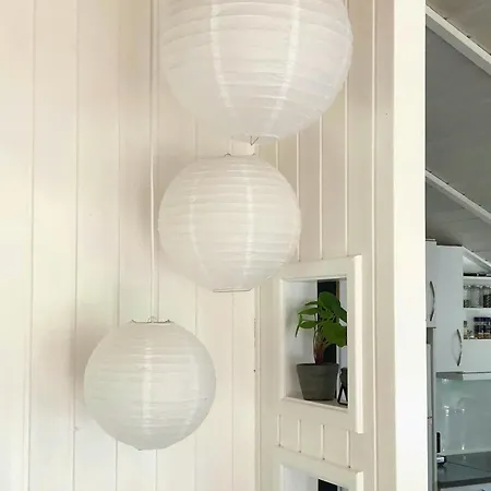 別荘 With Soul, Charm And Pastel Colours Bøtø By