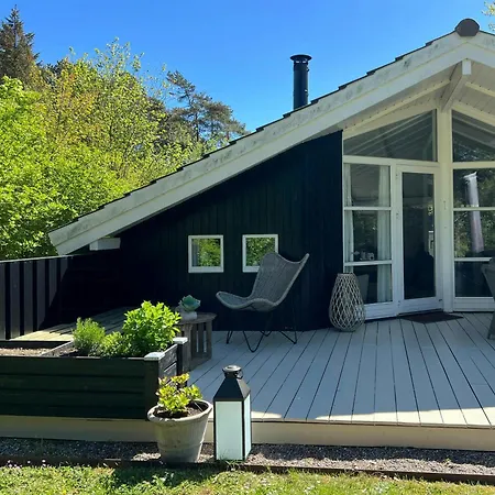 With Soul, Charm And Pastel Colours Casa vacanze Bøtø By