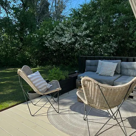 別荘 With Soul, Charm And Pastel Colours *