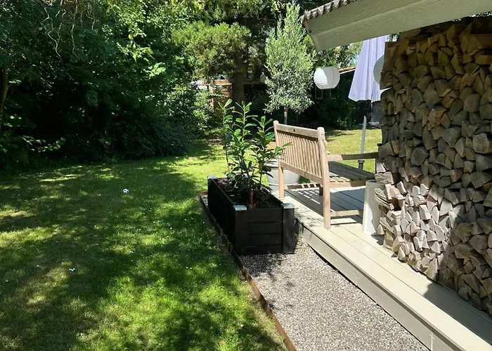 Dom wakacyjny With Soul, Charm And Pastel Colours Bøtø By